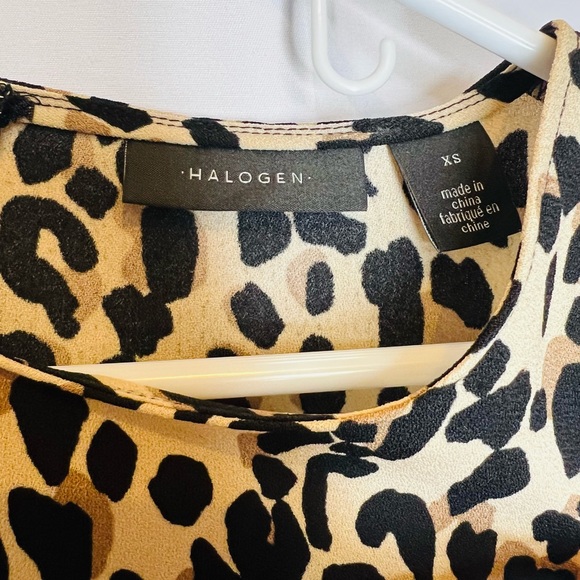 Nordstrom’s Halogen NWOT Relaxed Fit Animal Print Dress, SZ XS - Picture 3 of 3